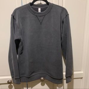 NWT lululemon perfectly oversized crew size 6
